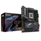 PLACA BASE GIGABYTE X870 AORUS ELITE WIFI7 AM5 ATX 4XDDR5